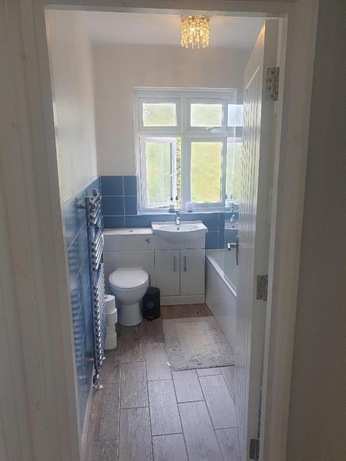 Spacious Private Room In Vibrant South London Thornton Heath Exterior foto